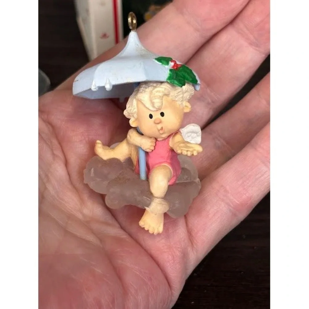 Hallmark keepsake artists